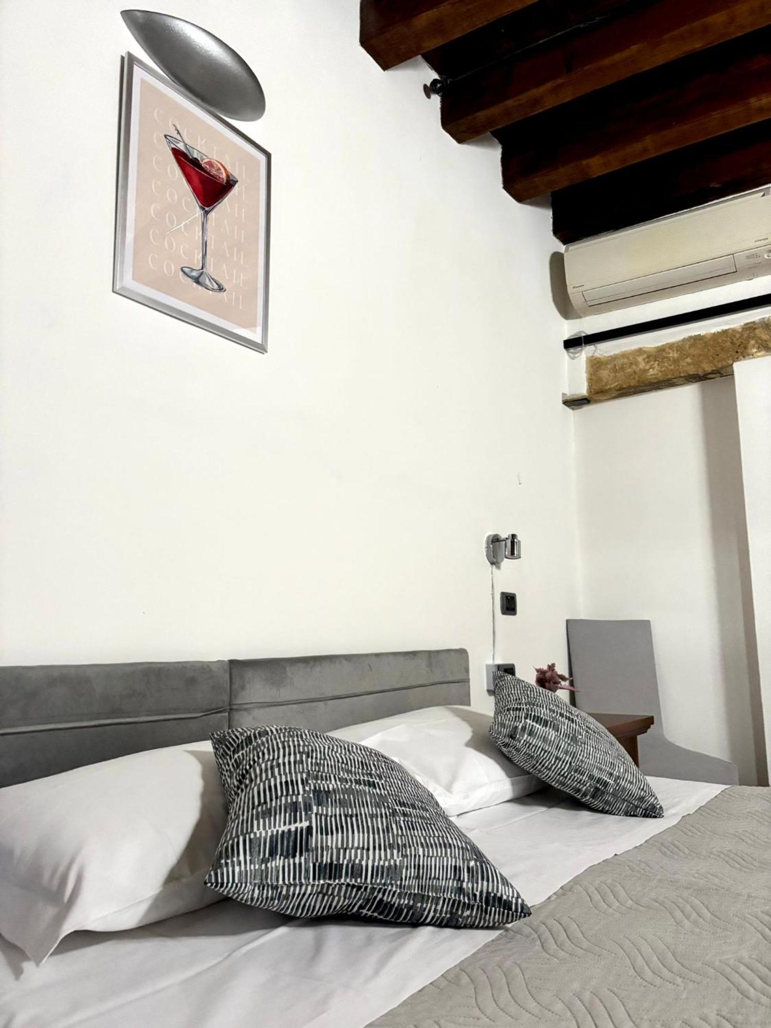 Residenza Pozzani Apartment Verona Bagian luar foto